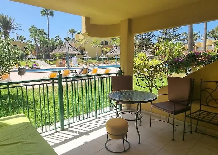 Atlantic Garden Charli