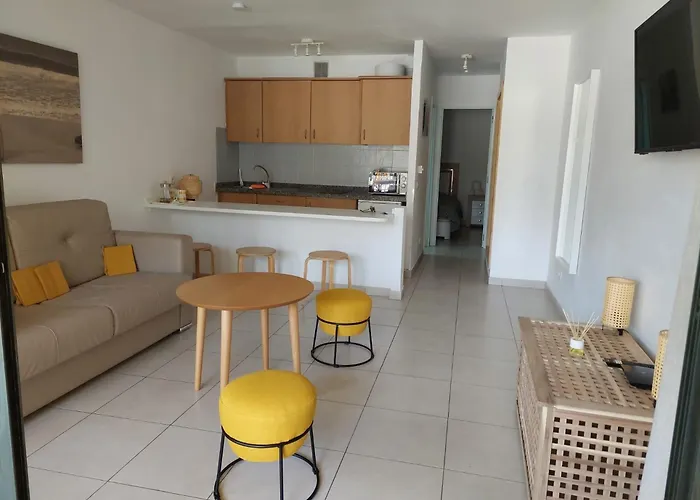 Atlantic Garden Charli *